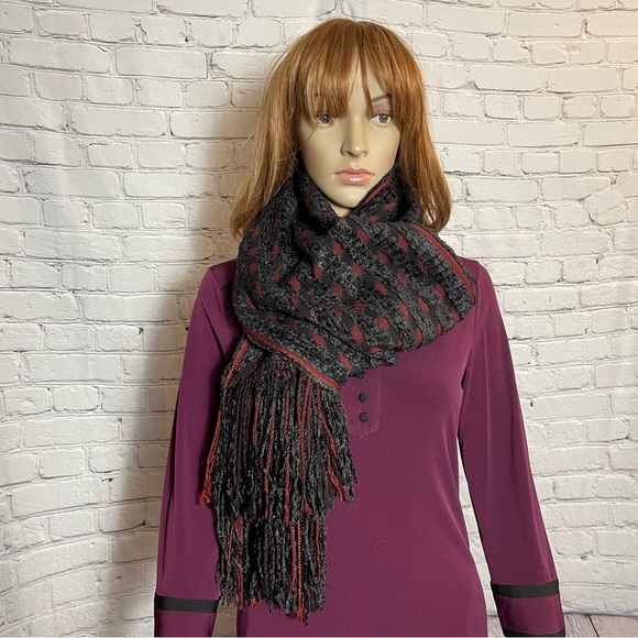 Yacan Backstrap Loom Cotton Rayon Scarf Hand Made in Guatemala - Picture 4 of 10